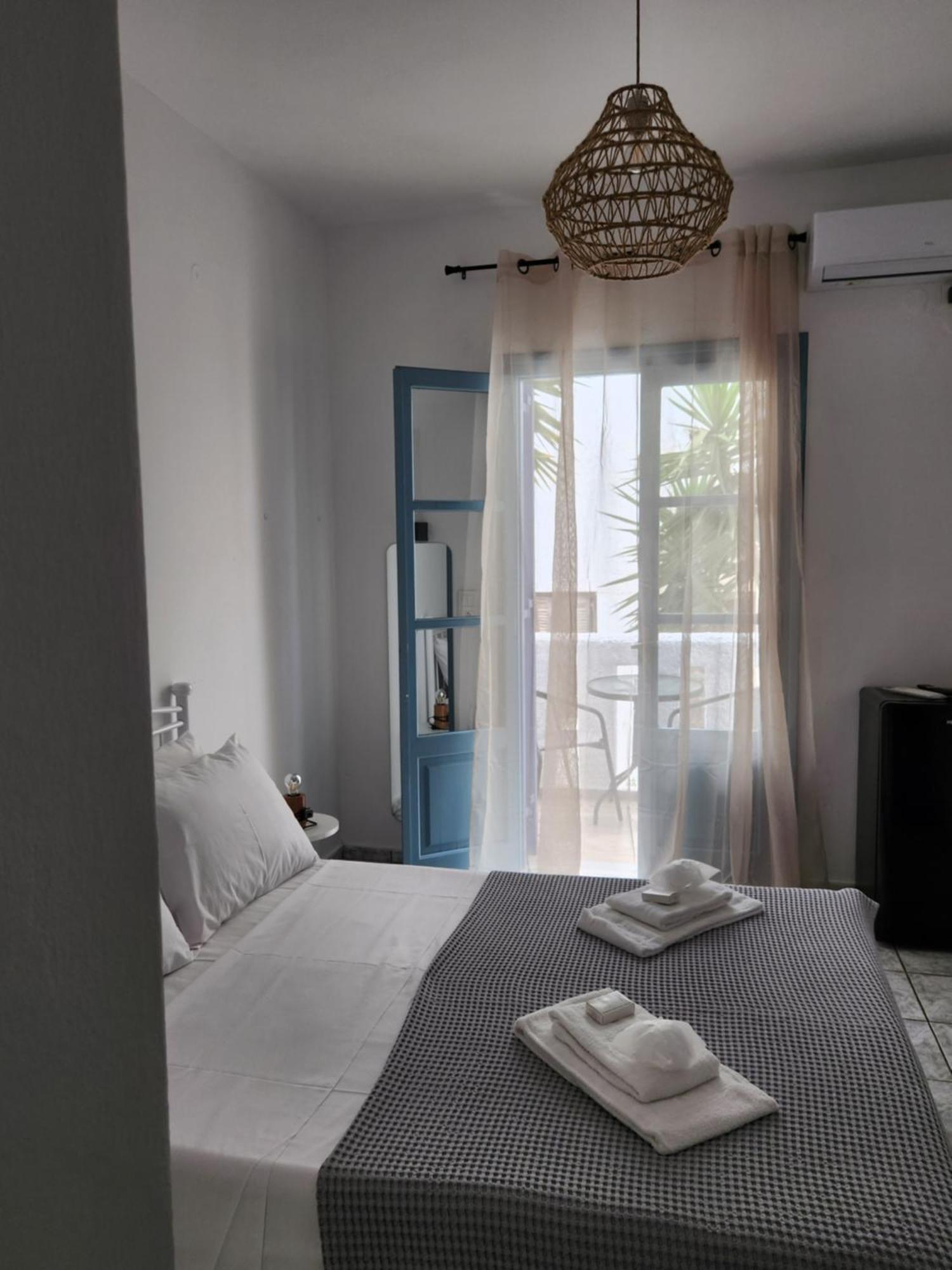 Eleios Hotel Serifos Ливадион Экстерьер фото