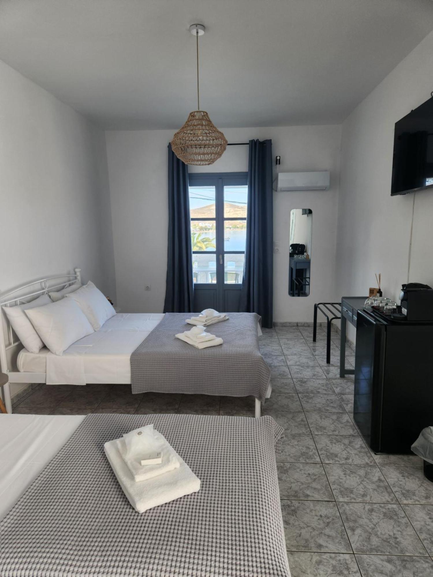 Eleios Hotel Serifos Ливадион Экстерьер фото